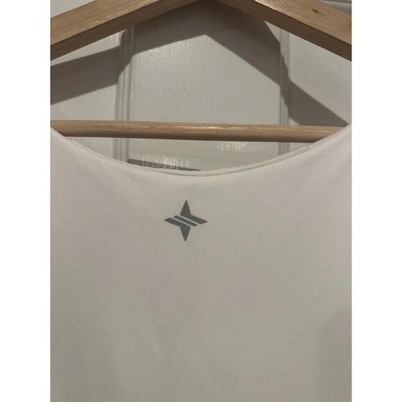 Tuckernuck TNUCK SPORT White Step In Rosemary Sport Dress NWT Extra Small XS - Picture 6 of 6